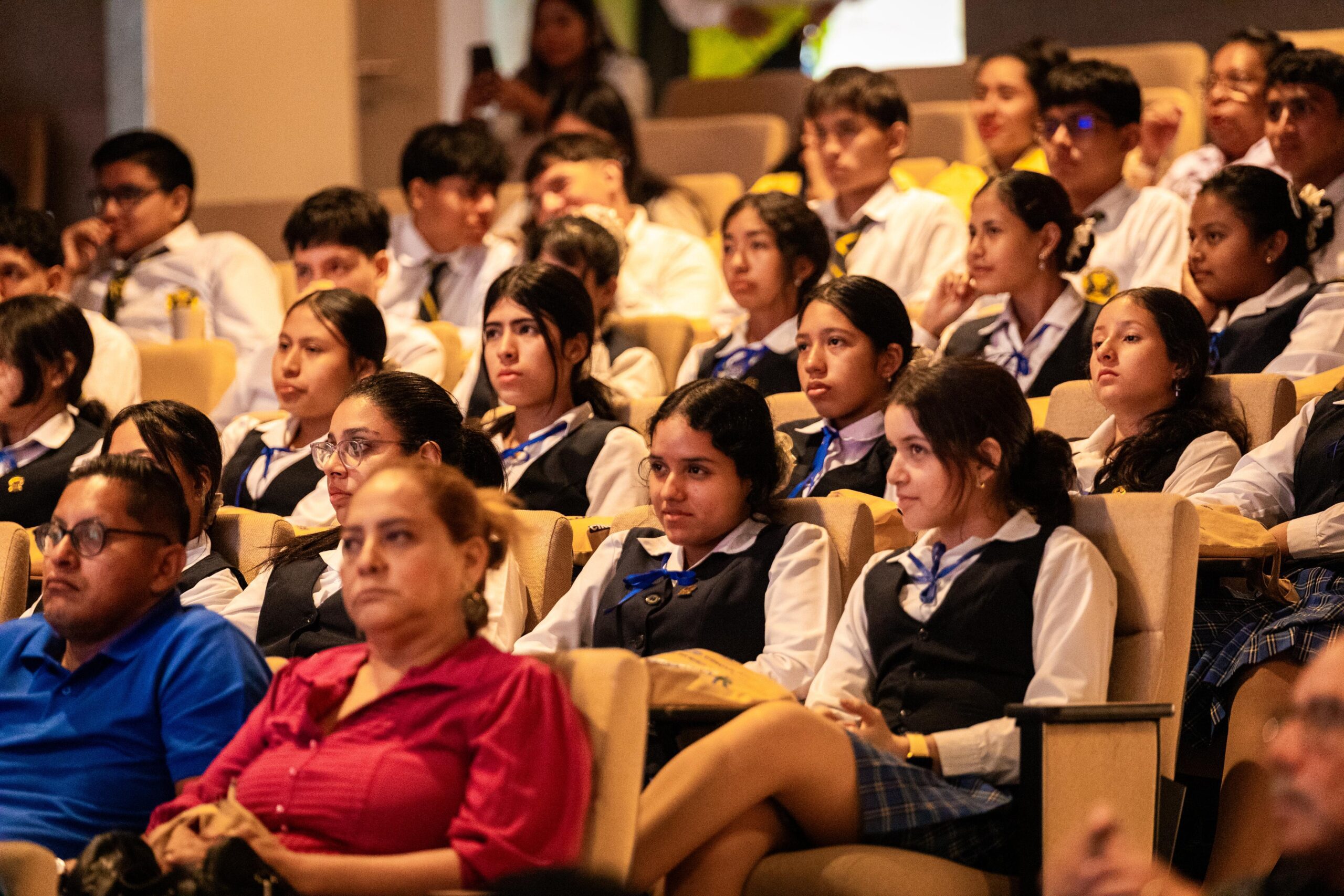 CLAUSURA PLAN ESCUELAS CIRCULARES 3