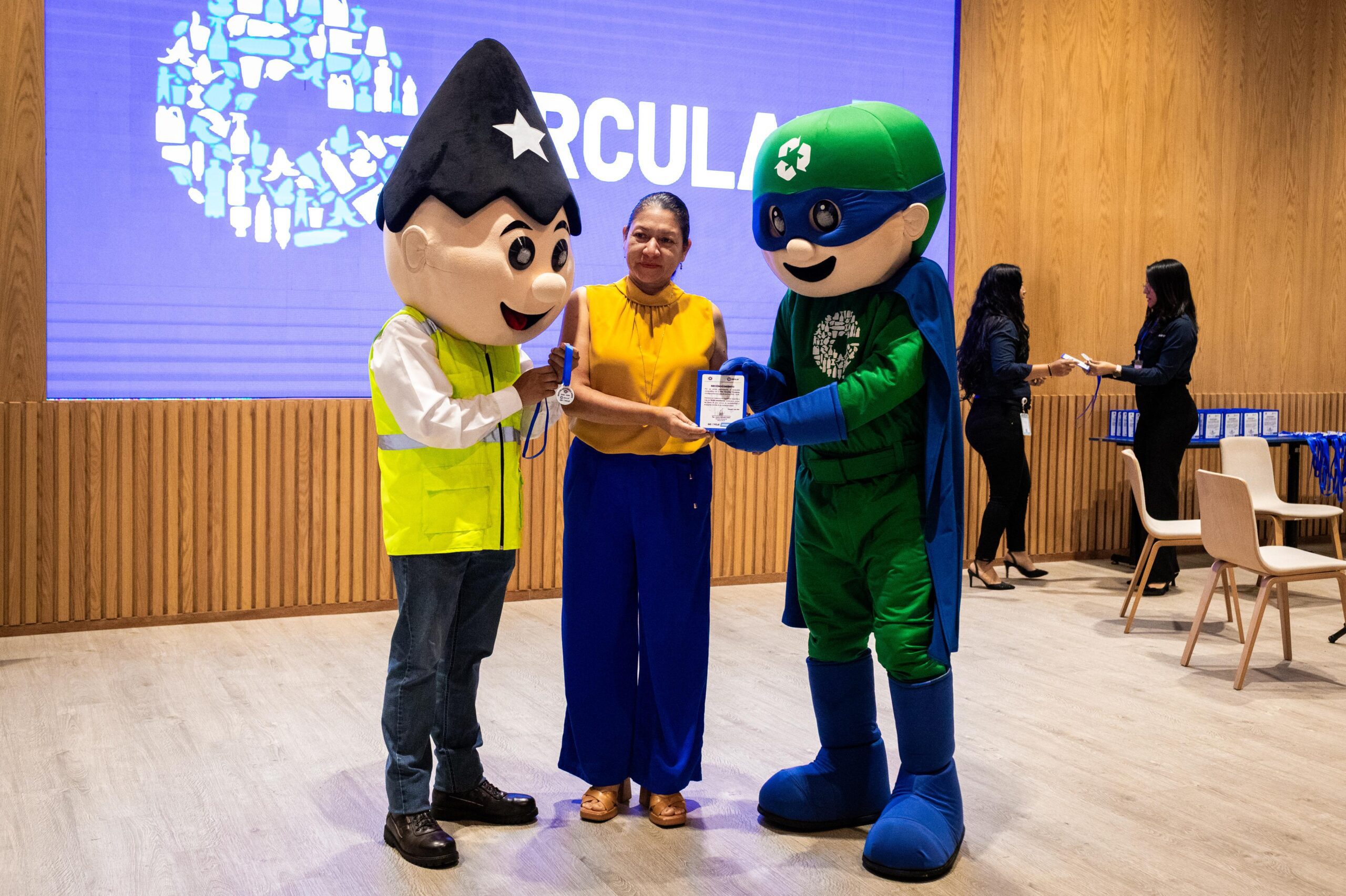 CLAUSURA PLAN ESCUELAS CIRCULARES 7
